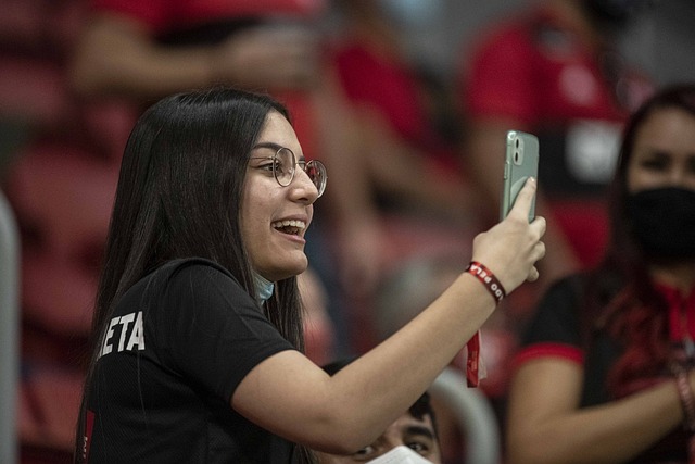 似乎透露着 似乎透露着